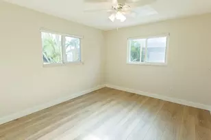 12120 7th St E, Treasure Island, FL 33706 - Photo 36