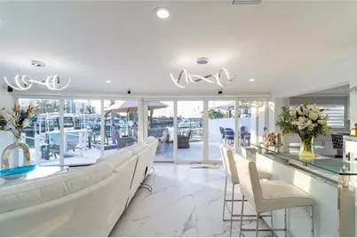 320 Harbor Passage, Clearwater Beach, FL 33767 - Photo 10