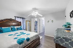8012 N 11th St, Tampa, FL 33604 - Photo 16