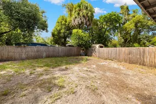 8012 N 11th St, Tampa, FL 33604 - Photo 20