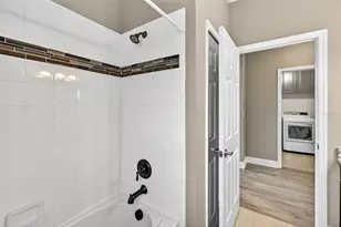 11303 Lazy Hickory Ln, Tampa, FL 33635 - Photo 36