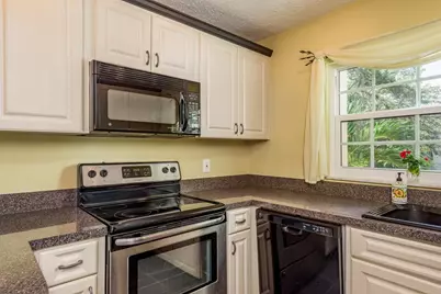 334 Los Prados Drive #421, Safety Harbor, FL 34695 - Photo 14