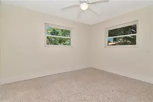 27 Park Ave, Tarpon Springs, FL 34689 - Photo 40