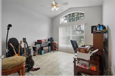 4607 Gentrice Drive, Valrico, FL 33596 - Photo 8