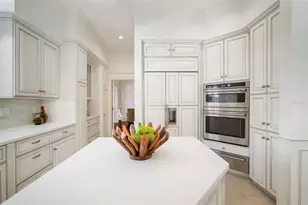 4318 W Azeele St, Tampa, FL 33609 - Photo 22