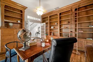 4318 W Azeele St, Tampa, FL 33609 - Photo 14