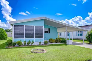 3922 William Hume Dr, Zephyrhills, FL 33541 - Photo 20