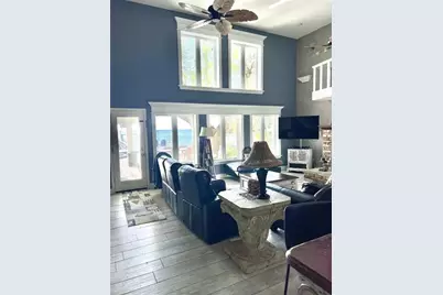 615 N Mayo Street, Crystal Beach, FL 34681 - Photo 10