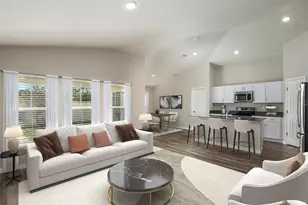 36762 Sagemoor Dr, Zephyrhills, FL 33541 - Photo 2