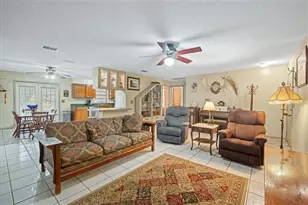 1602 N Wills St, Plant City, FL 33563 - Photo 8