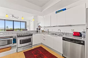 226 5th Ave N, Saint Petersburg, FL 33701 - Photo 12