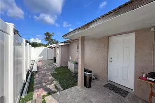 6017 N Hale Ave, Tampa, FL 33614 - Photo 10