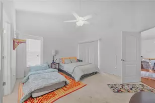 6923 Waterbrook Ct, Gibsonton, FL 33534 - Photo 14