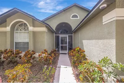 6923 Waterbrook Court, Gibsonton, FL 33534 - Photo 4