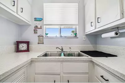 1600 W Lake Parker Drive #B22, Lakeland, FL 33805 - Photo 12