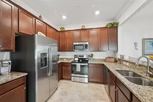 20429 Lagente Cir, Venice, FL 34293 - Photo 8
