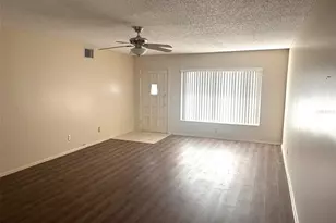 2402 Ecuadorian Way, Clearwater, FL 33763 - Photo 6