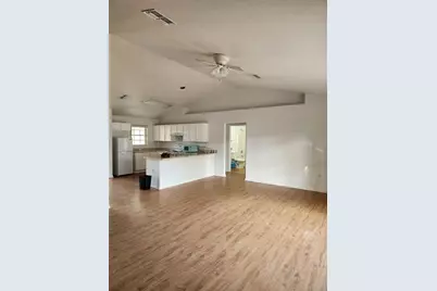 10154 Henderson Street, Spring Hill, FL 34608 - Photo 4