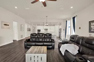 6003 Milestone Dr, Apollo Beach, FL 33572 - Photo 8