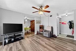 3480 41st Ave S, Saint Petersburg, FL 33711 - Photo 4