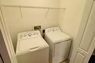 11216 Carrick Stone St, Wimauma, FL 33598 - Photo 10