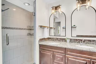 640 Kenneth Way, Tarpon Springs, FL 34689 - Photo 24