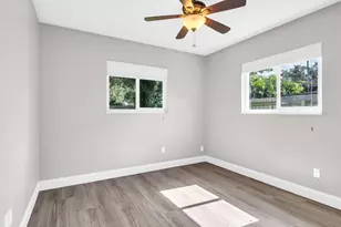 640 Kenneth Way, Tarpon Springs, FL 34689 - Photo 32