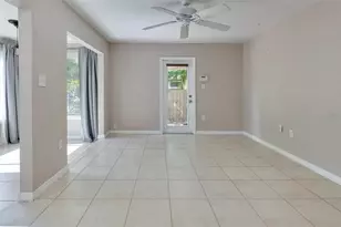 907 Hull St S, Gulfport, FL 33707 - Photo 8