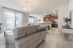 11904 Thorncrest Dr, Spring Hill, FL 34610 - Photo 4