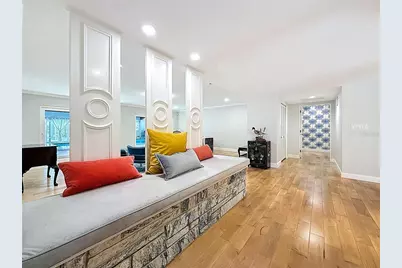 8693 15th Street N, Saint Petersburg, FL 33702 - Photo 20