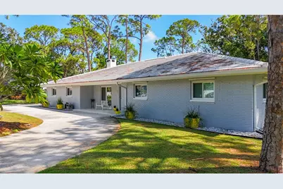 8693 15th Street N, Saint Petersburg, FL 33702 - Photo 6