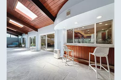 8693 15th Street N, Saint Petersburg, FL 33702 - Photo 76