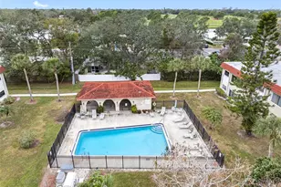 1750 Belleair Forest Dr, Belleair, FL 33756 - Photo 32