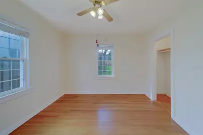 1125 Commodore Street, Clearwater, FL 33755 - Photo 18