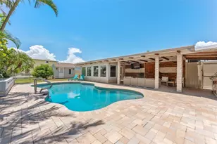 8720 Hickorywood Ln, Tampa, FL 33615 - Photo 30