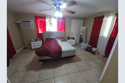 2114 W Sitka Street, Tampa, FL 33604 - Photo 10