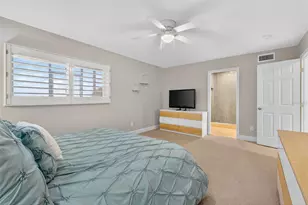 800 Madonna Blvd, Tierra Verde, FL 33715 - Photo 32