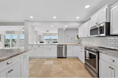 800 Madonna Boulevard #1, Tierra Verde, FL 33715 - Photo 12