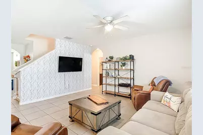 1810 Johnson Pointe Drive, Plant City, FL 33566 - Photo 24