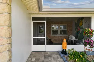 1389 Seabreeze St, Clearwater, FL 33756 - Photo 10