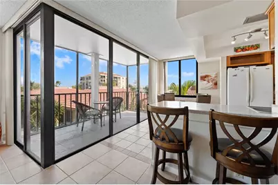 6268 Palma Del Mar Boulevard S #306, Saint Petersburg, FL 33715 - Photo 16