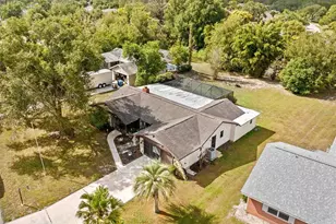 7401 Galloway Rd, Weeki Wachee, FL 34613 - Photo 14