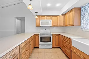 7401 Galloway Rd, Weeki Wachee, FL 34613 - Photo 20