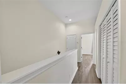 9810 Fan Palm Way, Tampa, FL 33610 - Photo 24