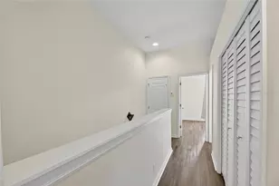 9810 Fan Palm Way, Tampa, FL 33610 - Photo 24