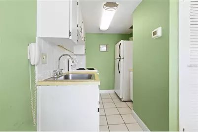 17300 Gulf Boulevard #9, North Redington Beach, FL 33708 - Photo 6