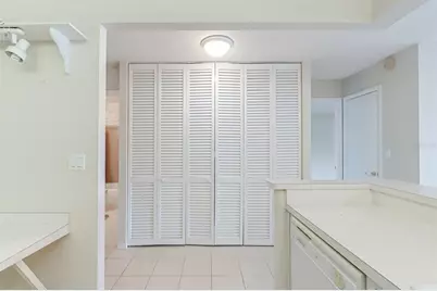 100 Bluff View Drive #212C, Belleair Bluffs, FL 33770 - Photo 8