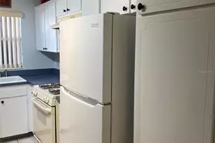 5521 80th St N, Saint Petersburg, FL 33709 - Photo 8