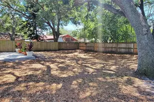 3214 W Van Buren Dr, Tampa, FL 33611 - Photo 38