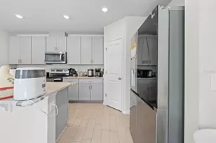 12354 Huron St, Spring Hill, FL 34609 - Photo 12